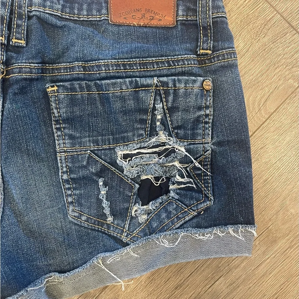 Bundle of 4 Shorts Size 11 - Picture 6 of 11